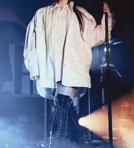 Image 4470999 from Women of Metal