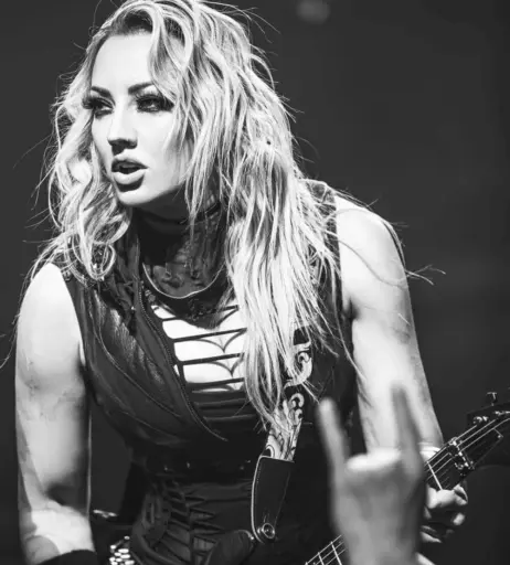 Image 4479403 from Women of Metal