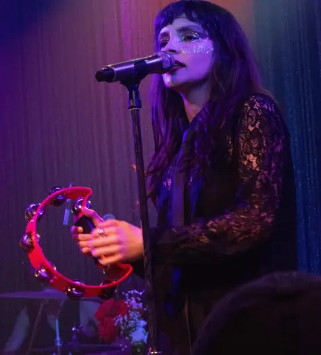 Image 4479066 from Lauren Mayberry (Singer)
