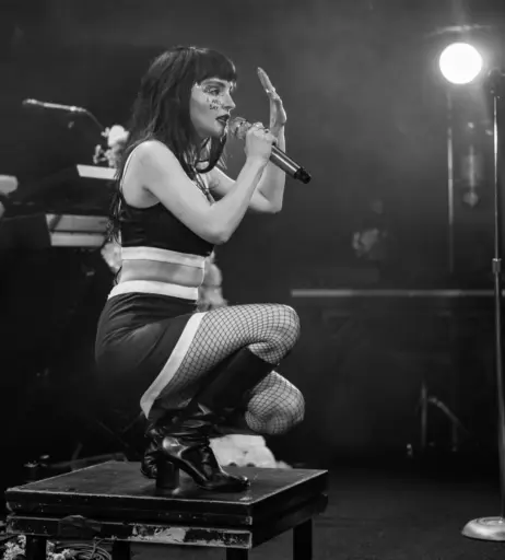 Image 4479937 from Lauren Mayberry (Singer)