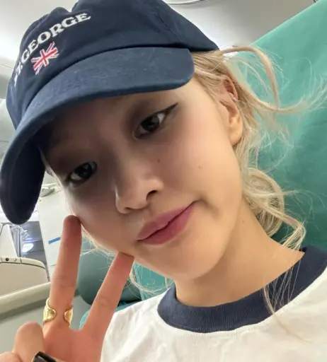 Image 4465593 from Rosé || Roseanne Park - BLΛƆKPIИK ( BLACKPINK )