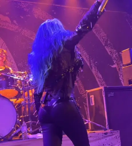 Image 4465759 from Women of Metal