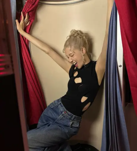 Image 4465774 from Rosé || Roseanne Park - BLΛƆKPIИK ( BLACKPINK )