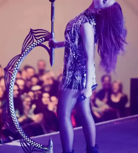Image 4465358 from Women of Metal