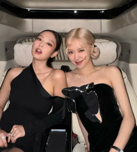 Image 4465283 from Rosé || Roseanne Park - BLΛƆKPIИK ( BLACKPINK )
