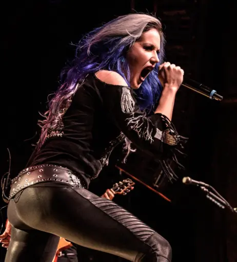 Image 4466826 from Women of Metal