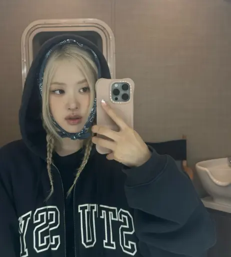 Image 4467417 from Rosé || Roseanne Park - BLΛƆKPIИK ( BLACKPINK )