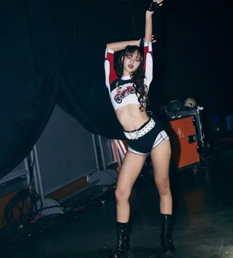 Image 4467323 from Lisa | BLΛƆKPIИK (Blackpink)