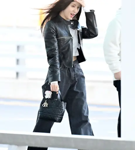 Image 4461682 from Jisoo  || - BLΛƆKPIИK ( BLACKPINK )