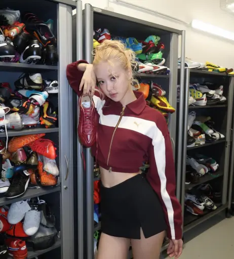 Image 4461189 from Rosé || Roseanne Park - BLΛƆKPIИK ( BLACKPINK )