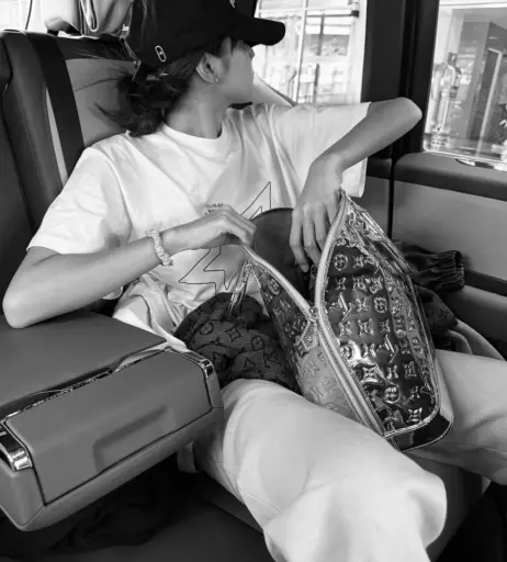 Image 4461284 from Lisa | BLΛƆKPIИK (Blackpink)