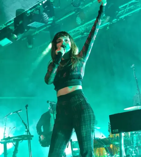 Image 4462877 from Lauren Mayberry (Singer)