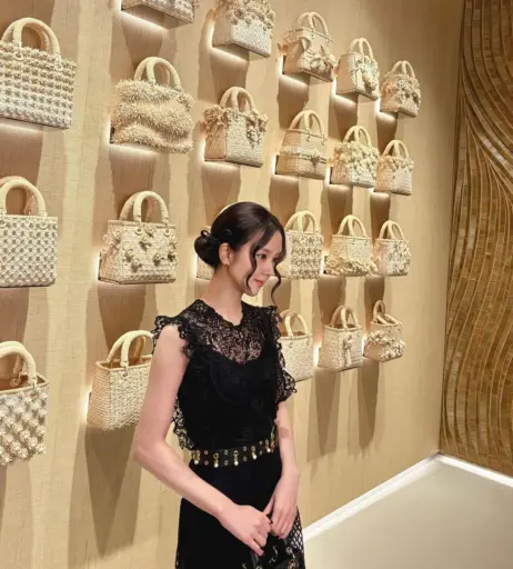 Image 4462417 from Jisoo  || - BLΛƆKPIИK ( BLACKPINK )