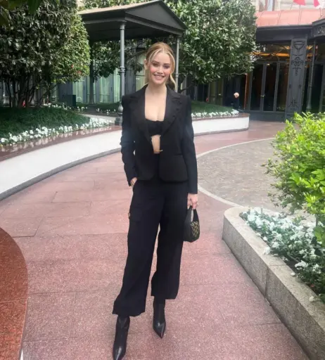 Image 4462726 from Virginia Gardner