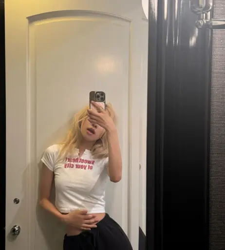 Image 4462692 from Rosé || Roseanne Park - BLΛƆKPIИK ( BLACKPINK )