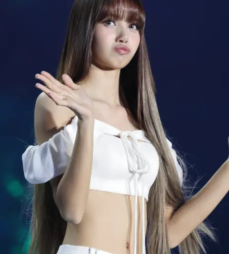 Image 4462606 from Lisa | BLΛƆKPIИK (Blackpink)