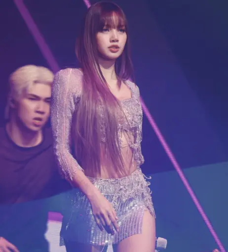 Image 4462291 from Lisa | BLΛƆKPIИK (Blackpink)