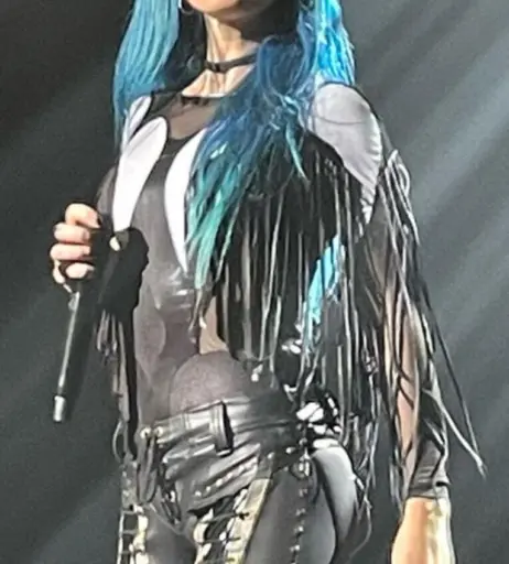 Image 4463557 from Women of Metal