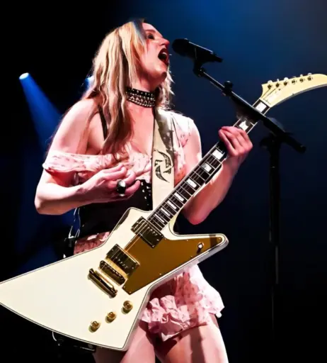 Image 4460531 from Women of Metal