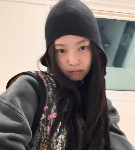 Image 4468340 from Jennie | BLΛƆKPIИK (Blackpink)