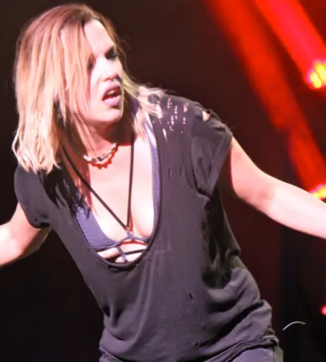 Image 4455564 from Women of Metal