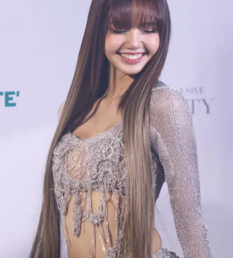 Image 4455064 from Lisa | BLΛƆKPIИK (Blackpink)