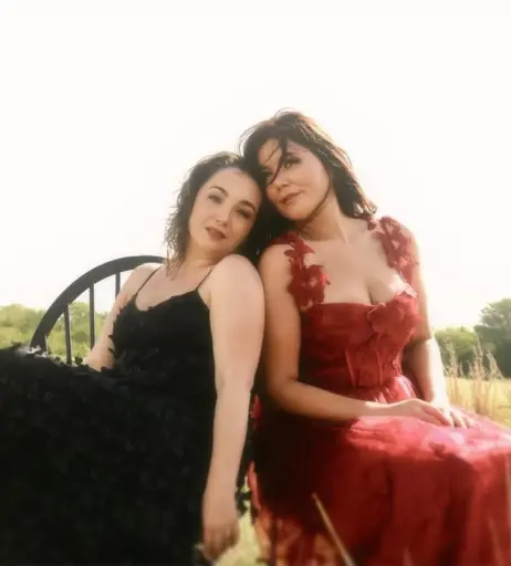 Image 4455276 from Mary Hollis Inboden