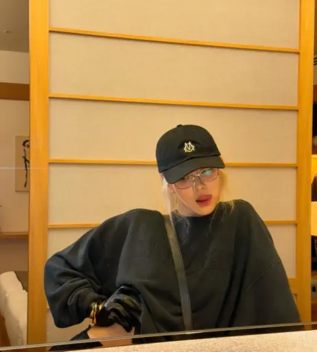 Image 4456394 from Rosé || Roseanne Park - BLΛƆKPIИK ( BLACKPINK )