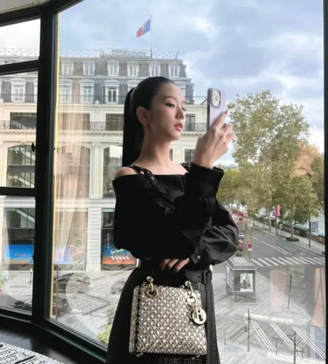 Image 4457103 from Jisoo  || - BLΛƆKPIИK ( BLACKPINK )