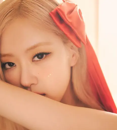 Image 4454693 from Rosé || Roseanne Park - BLΛƆKPIИK ( BLACKPINK )