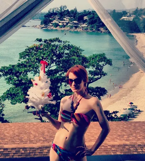 Image 4454122 from Felicia Day