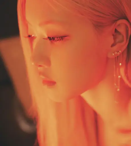 Image 4454347 from Rosé || Roseanne Park - BLΛƆKPIИK ( BLACKPINK )