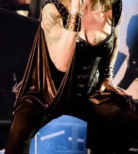 Image 4451878 from Women of Metal