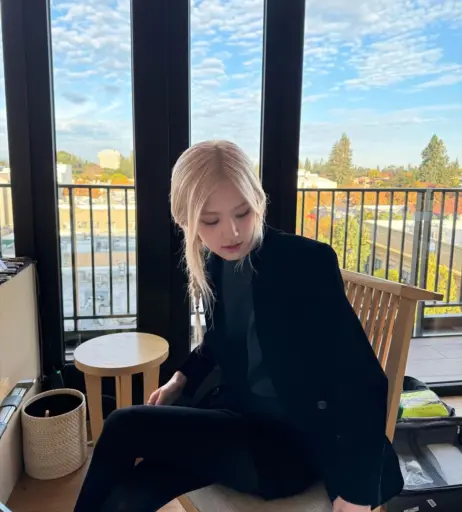 Image 4451762 from Rosé || Roseanne Park - BLΛƆKPIИK ( BLACKPINK )