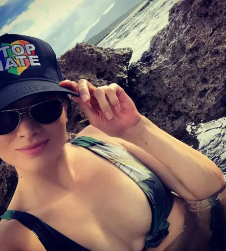 Image 4451049 from Katrina Law