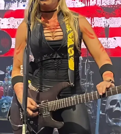 Image 4452454 from Women of Metal