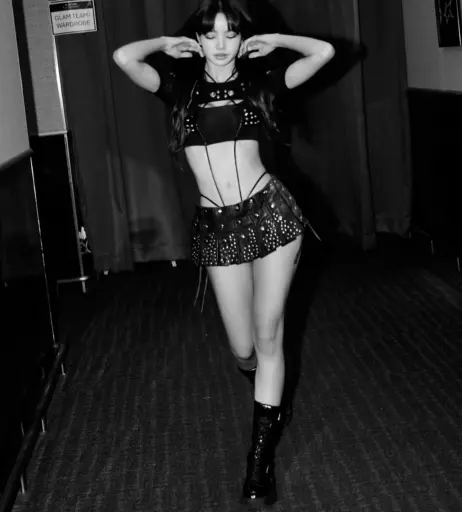 Image 4452134 from Lisa | BLΛƆKPIИK (Blackpink)