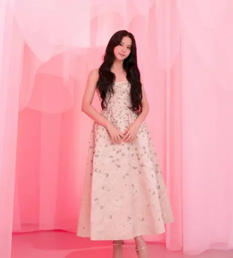 Image 4452939 from Jisoo  || - BLΛƆKPIИK ( BLACKPINK )