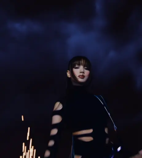 Image 4453549 from Lisa | BLΛƆKPIИK (Blackpink)