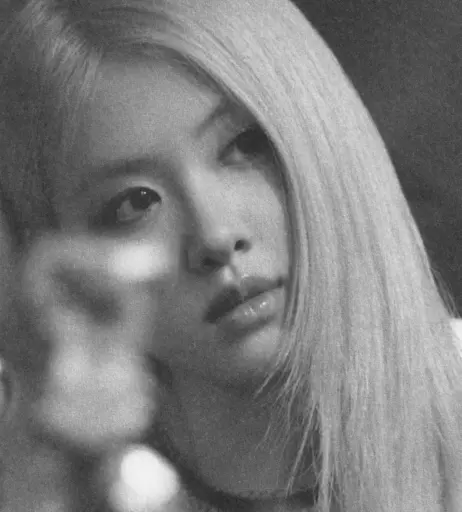 Image 4453172 from Rosé || Roseanne Park - BLΛƆKPIИK ( BLACKPINK )