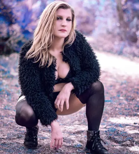 Image 4453068 from Leva Bates