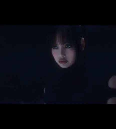 Image 4453373 from Lisa | BLΛƆKPIИK (Blackpink)