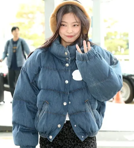 Image 4453319 from Jennie | BLΛƆKPIИK (Blackpink)
