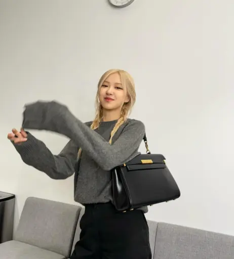 Image 4450037 from Rosé || Roseanne Park - BLΛƆKPIИK ( BLACKPINK )