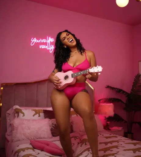 Image 4450937 from Queen Najia