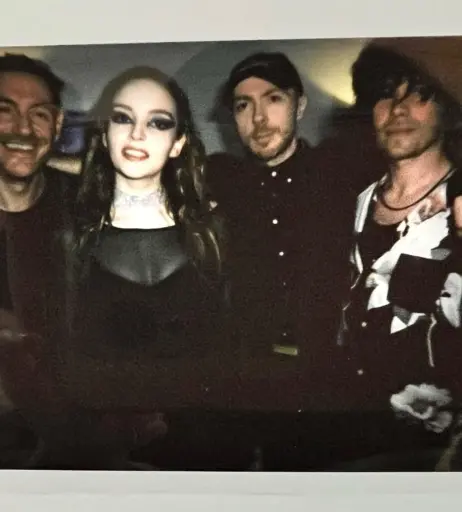 Image 4459883 from Lauren Mayberry (Singer)