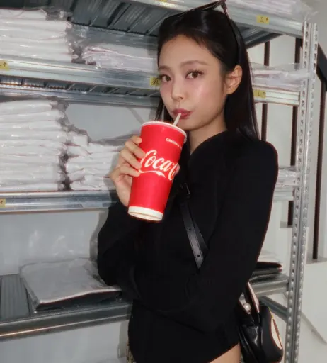 Image 4459418 from Jennie | BLΛƆKPIИK (Blackpink)