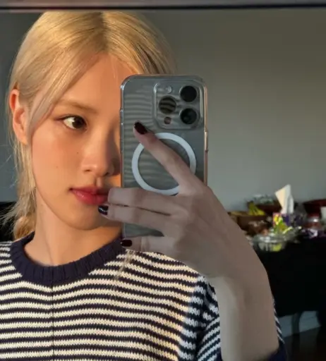 Image 4459669 from Rosé || Roseanne Park - BLΛƆKPIИK ( BLACKPINK )