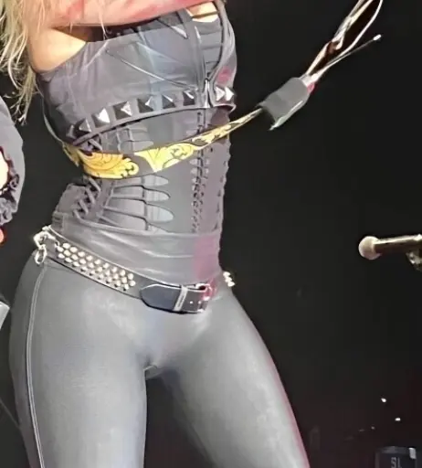 Image 4459167 from Women of Metal