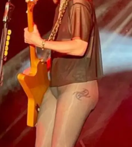 Image 4459374 from Women of Metal